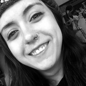 Meet your Posher, Micayla